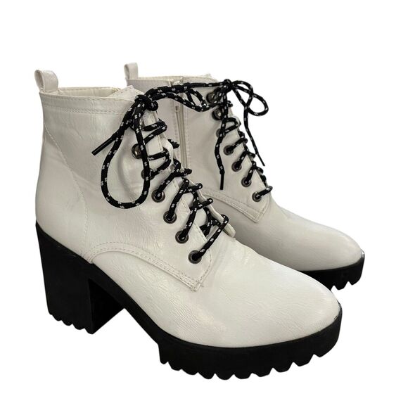 Seven 7 Size 10 Combat Boots Platform Lace Up Block Heel White Fairy Grunge - Picture 4 of 7